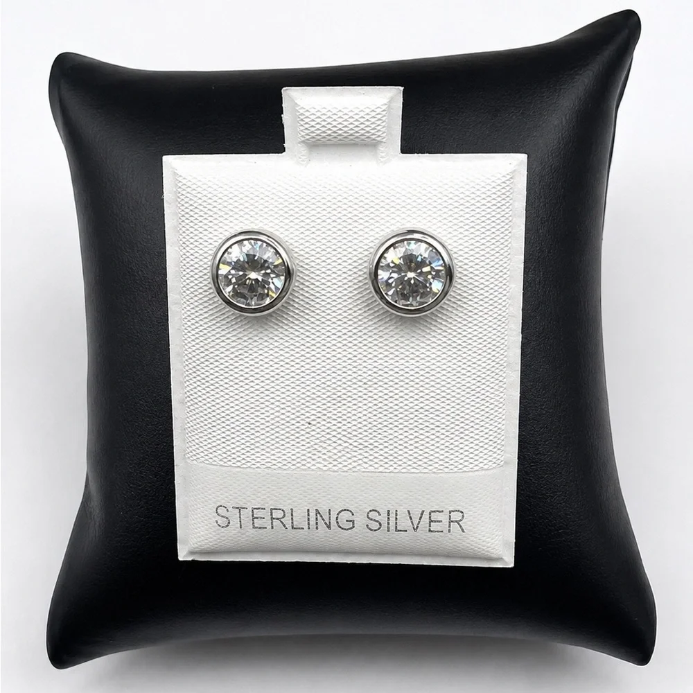 925 Sterling Silver Classic Round Bezel Stud Earrings MOISSANITE Screw Back